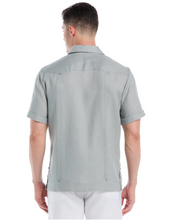 Load image into Gallery viewer, Cubavera Short Sleeve 100% Irish Linen Guayabera