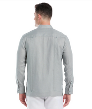 Load image into Gallery viewer, Cubavera Long Sleeve Irish Linen Guayabera