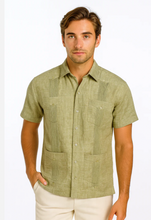 Load image into Gallery viewer, Men’s Wrinkle-Free Linen Blend Short Sleeve Guayabera