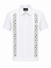 Load image into Gallery viewer, Yucatan Mexico Embroidered Guayabera
