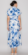Load image into Gallery viewer, Belted Cuff Sleeves Floral Dress
